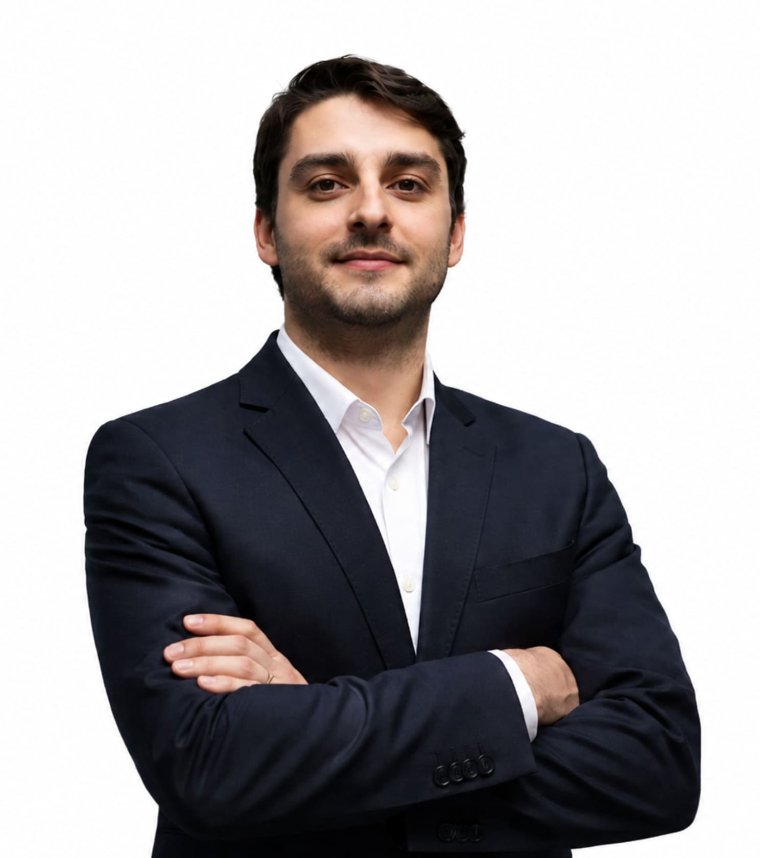 Nayan Luiz Martins